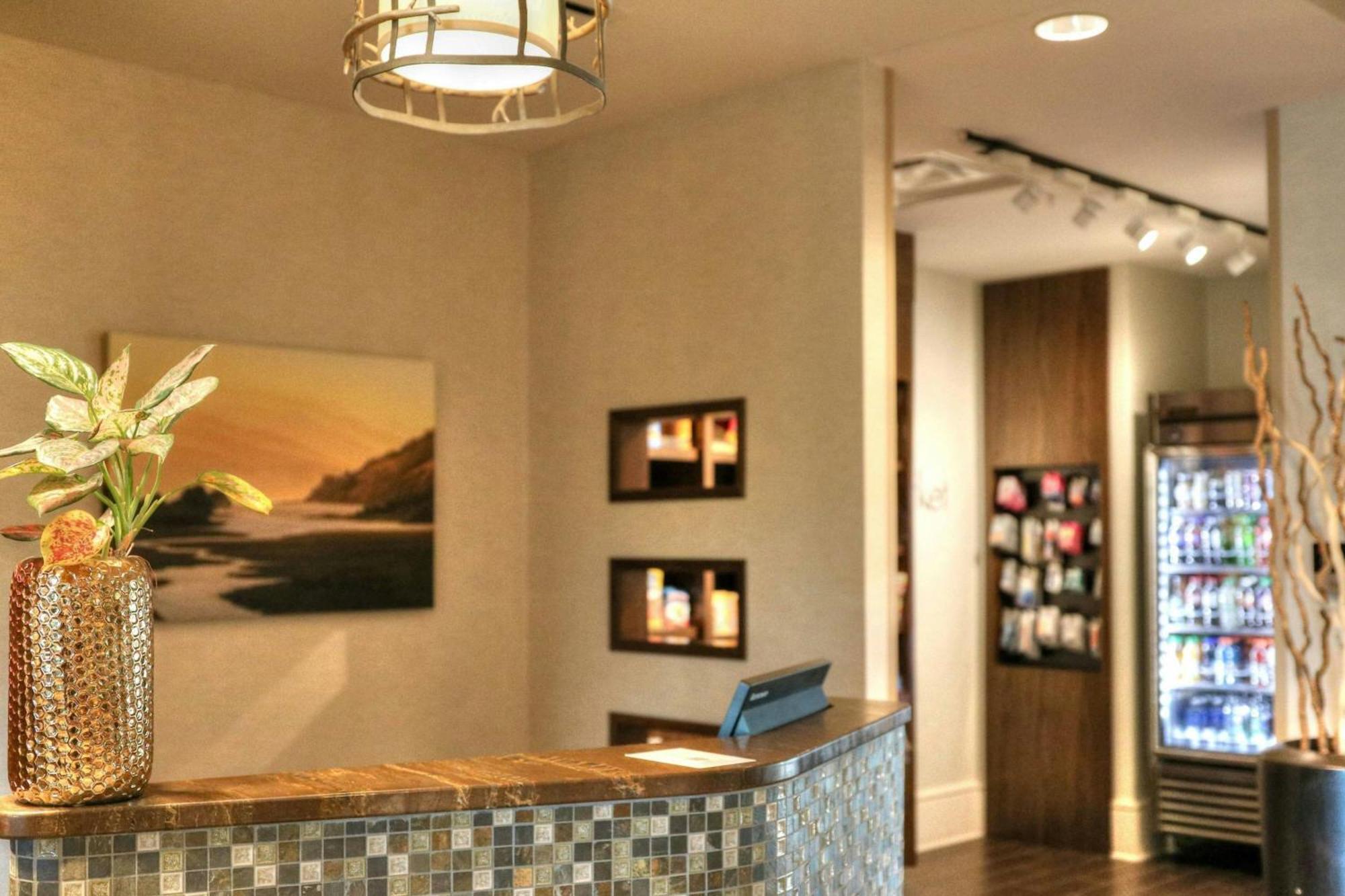 מלון Courtyard By Marriott פיג'ן פורג' מראה חיצוני תמונה